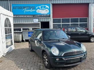 Auto da rottamare Mini Mini Mini One/Cooper (R50), Hatchback, 2001 / 2007 1.6 16V One 2004/5