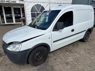 Opel Combo Combo (Corsa C), Van, 2001 / 2012 1.3 CDTI 16V picture 3