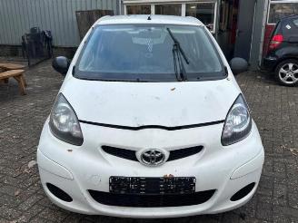 Toyota Aygo Aygo (B10), Hatchback, 2005 / 2014 1.0 12V VVT-i picture 2