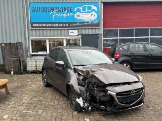 Salvage car Mazda 2 2 (DJ/DL), Hatchback, 2014 1.5 SkyActiv-G 90 2015/11