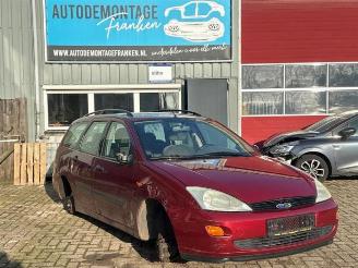 demontáž osobní automobily Ford Focus Focus 1 Wagon, Combi, 1998 / 2004 1.6 16V 1999/10