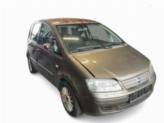 demontáž osobní automobily Fiat Idea Idea (350AX), MPV, 2003 / 2012 1.4 16V 2006/11