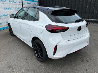 Opel Corsa 1.2 GS picture 4