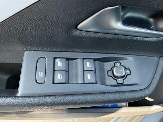 Opel Astra Business picture 9