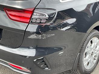 Kia Ceed  picture 24