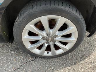 Audi A6 2.4 picture 9