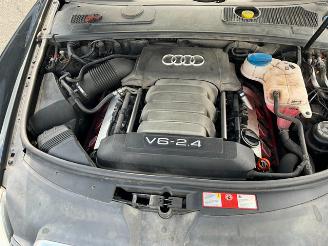 Audi A6 2.4 picture 12