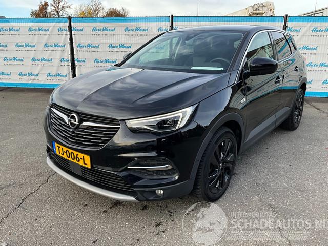 Opel Grandland 1.2 Turbo Ultimate