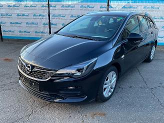 Avarii autoturisme Opel Astra 1.2 Turbo Sports Tourer 2020/8