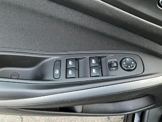 Opel Grandland X 1.5 CDTi (96kW) picture 17