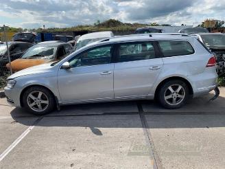Volkswagen Passat Passat Variant (365), Combi, 2010 / 2015 2.0 TDI 16V 140 4Motion picture 2