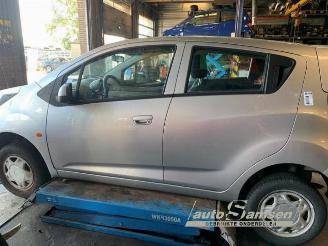 Chevrolet Spark Spark (M300), Hatchback, 2010 1.0 16V picture 8