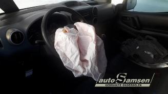 Peugeot Partner Partner (GC/GF/GG/GJ/GK), Van, 2008 / 2018 1.6 HDI 75 Phase 1 picture 5