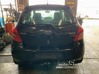 Toyota Yaris Yaris II (P9), Hatchback, 2005 / 2014 1.3 16V VVT-i picture 5