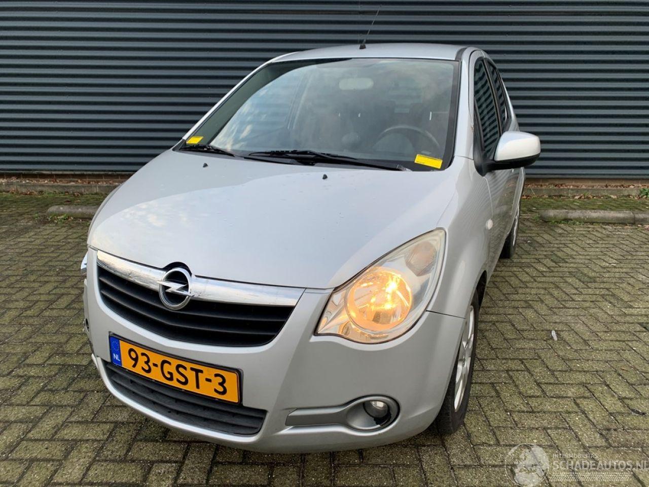 Opel Agila 