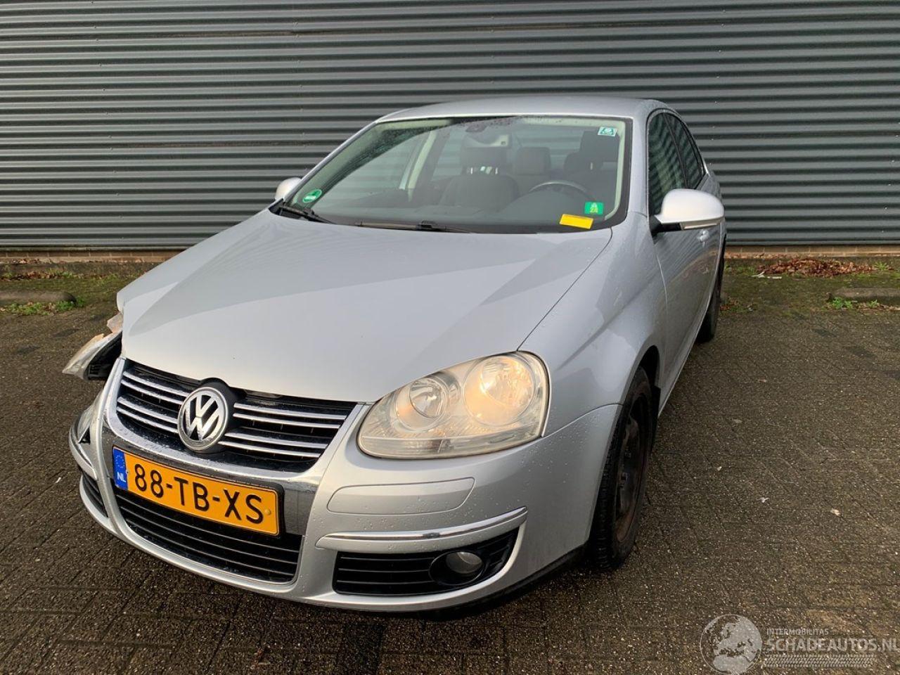 Volkswagen Jetta 2.0 16V FSI Sedan 4Dr Benzine 1.984cc 110kW (150pk) FWD 2005-12/2008-06 (1K2) BVY; EURO4