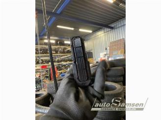 Toyota Yaris Yaris III (P13), Hatchback, 2010 / 2020 1.5 16V Hybrid picture 18