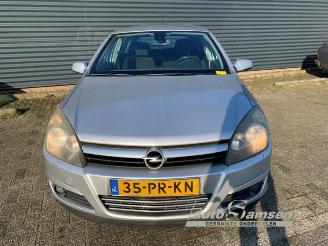 Opel Astra Astra H (L48), Hatchback 5-drs, 2004 / 2014 1.6 16V Twinport picture 7