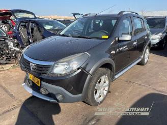 demontáž osobní automobily Dacia Sandero Sandero I (BS), Hatchback, 2008 / 2013 1.6 2009/12