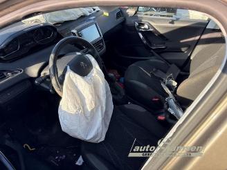 Peugeot 208 208 I (CA/CC/CK/CL), Hatchback, 2012 / 2019 1.2 Vti 12V PureTech 82 picture 6