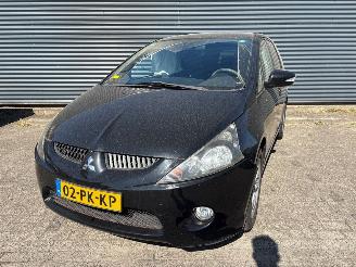 škoda osobní automobily Mitsubishi Grandis  2004/8