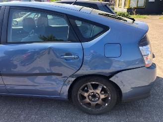 Toyota Prius  picture 3