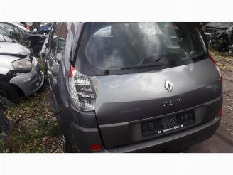 Renault Mégane Scénic  picture 4