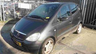 Coche siniestrado Mercedes A-klasse A (W168), Hatchback, 1997 / 2004 1.4 A-140 2001/4