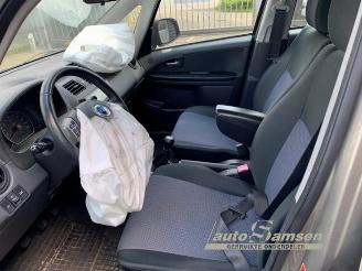 Fiat Sedici Sedici (189), SUV, 2006 / 2014 1.6 16V Emotion 4x4 picture 10