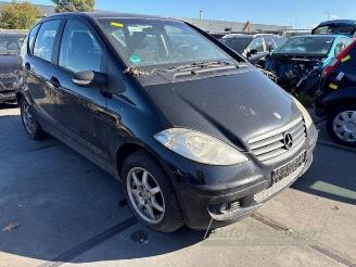 Vrakbiler auto Mercedes A-klasse A (W169), Hatchback, 2004 / 2012 1.5 A-150 5-Drs. 2005
