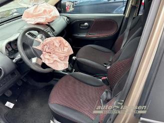 Nissan Note Note (E11), MPV, 2006 / 2013 1.6 16V picture 8