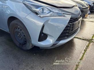 Toyota Yaris Yaris III (P13), Hatchback, 2010 / 2020 1.5 16V Hybrid picture 17