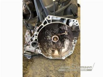 Renault Clio Clio IV Estate/Grandtour (7R), Combi 5-drs, 2012 / 2021 0.9 Energy TCE 12V picture 13