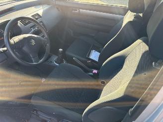 Suzuki Swift  picture 10