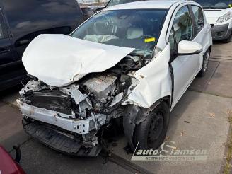 Uttjänta bilar auto Toyota Yaris Yaris III (P13), Hatchback, 2010 / 2020 1.5 16V Hybrid 2018/3