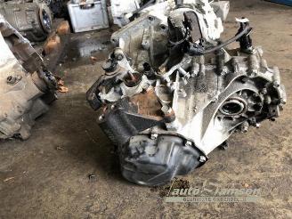 Kia Rio Rio II (DE), Hatchback, 2005 / 2011 1.4 16V picture 16