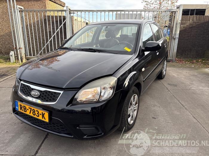 Kia Rio Rio II (DE), Hatchback, 2005 / 2011 1.4 16V