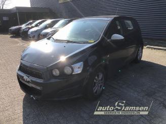 Auto da rottamare Chevrolet Aveo Aveo (300), Hatchback, 2006 / 2015 1.3 D 16V 2012/6
