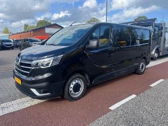 krockskadad bil bedrijf Renault Trafic 2.0 DCI 81KW DC L2H1 LANG AIRCO KLIMA EURO6 2022/9