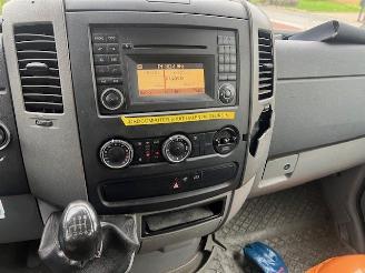 Mercedes Sprinter 310 CDI  KIPPER VUILNISWAGEN ZIJLADER!! SPECIALE KIPPER!! KLIMA picture 18