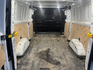 Ford Transit Custom 2.0 TDCI 96KW L2H1 LANG  AIRCO KLIMA EURO6 picture 10