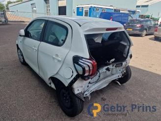 Peugeot 108 108, Hatchback, 2014 1.0 12V picture 3