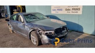 Vrakbiler auto BMW 5-serie 5 serie (G30), Sedan, 2016 523d 2.0 TwinPower Turbo 16V 2017/7