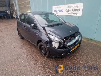 Peugeot 108 108, Hatchback, 2014 1.0 12V picture 2