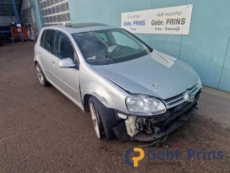 Coche siniestrado Volkswagen Golf Golf V (1K1), Hatchback, 2003 / 2010 1.4 16V 2006/3