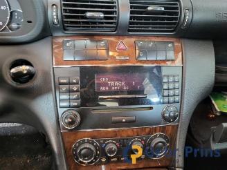 Mercedes C-klasse C (W203), Sedan, 2000 / 2007 2.2 C-200 CDI 16V picture 6