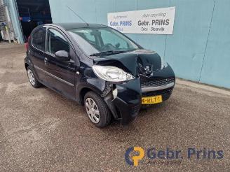 demontáž osobní automobily Peugeot 107 107, Hatchback, 2005 / 2014 1.0 12V 2011/6