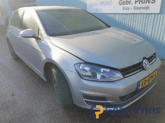 Vrakbiler auto Volkswagen Golf Golf VII (AUA), Hatchback, 2012 / 2021 1.2 TSI 16V 2016/8