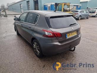 Peugeot 308 308 (L3/L8/LB/LH/LP), Hatchback 5-drs, 2013 / 2021 1.6 BlueHDi 120 picture 2