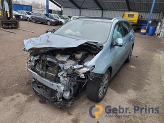 Toyota Auris Auris Touring Sports (E18), Combi, 2013 / 2018 1.8 16V Hybrid picture 2